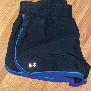 Under Armour Heatgear Shorts size small